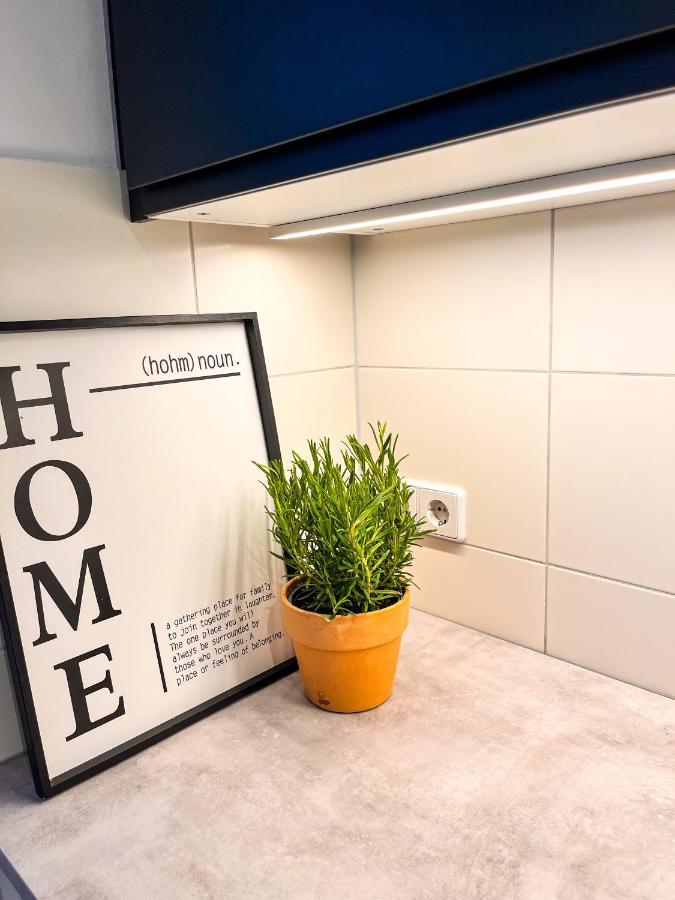 01 Bedroom In Mitte-Up To 5 People-Private Free Parking Berlin Exterior photo