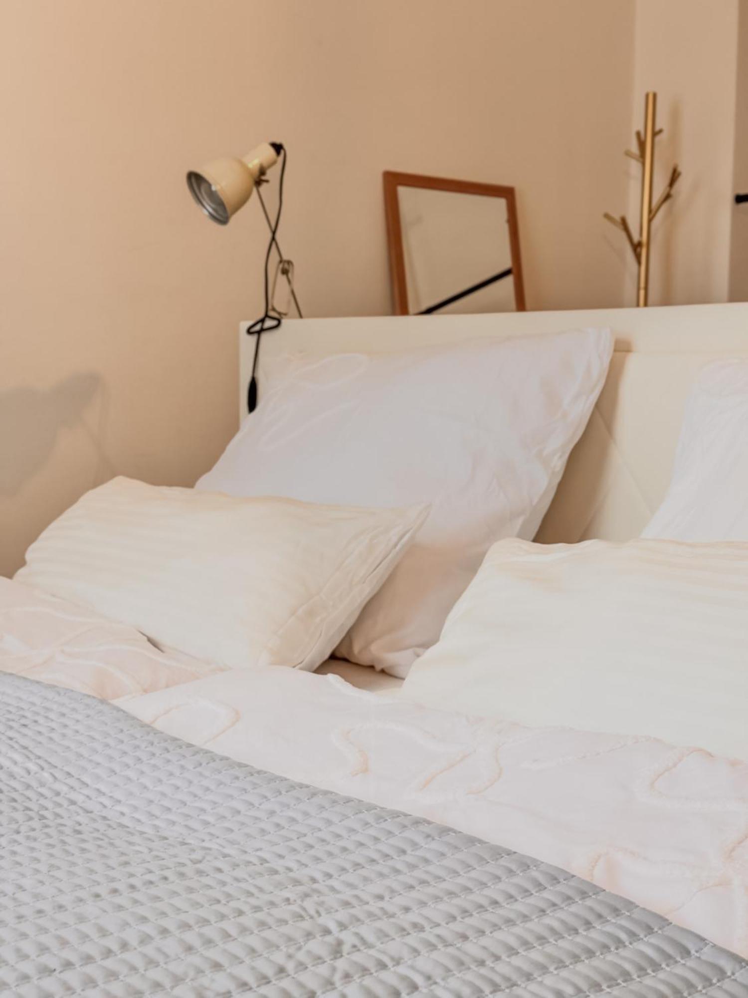 01 Bedroom In Mitte-Up To 5 People-Private Free Parking Berlin Exterior photo