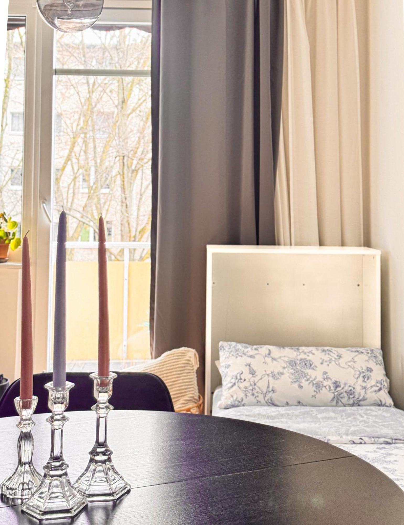 01 Bedroom In Mitte-Up To 5 People-Private Free Parking Berlin Exterior photo